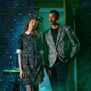 DISNEY Haunted Mansion Wallpaper Glow in the Dark Dress Tomb Sweet Tomb Size 2X